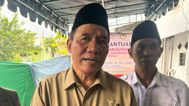Bambang Haryo Soekartono
