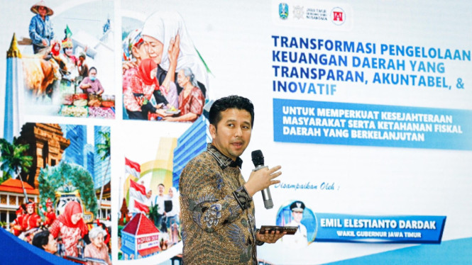 Wakil Gubernur Jawa Timur Emil Elestianto Dardak