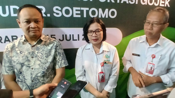 Pihak Gojek bersama Direksi RSUD dr Soetomo