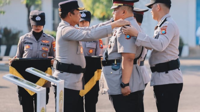 Pengangkatan Kombespol Jazuli Dani Irawan sebagai Kapolresta Tuban.