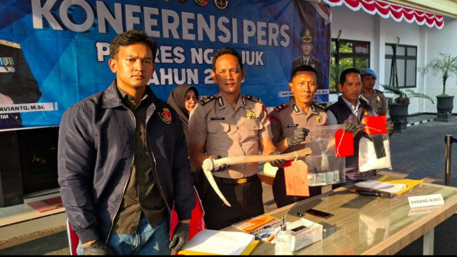 Konferensi pers kasus pembunuhan di Nganjuk
