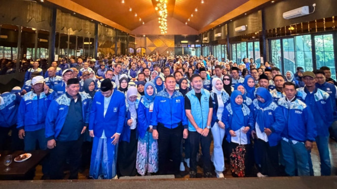Pelantikan Ratusan Relawan PAN oleh DPW PAN Jatim.
