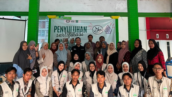 Penyuluhan sertifikasi oleh KKN UINSA