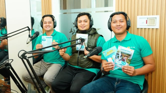Tim PLN UP3 Banyuwangi saat talkshow