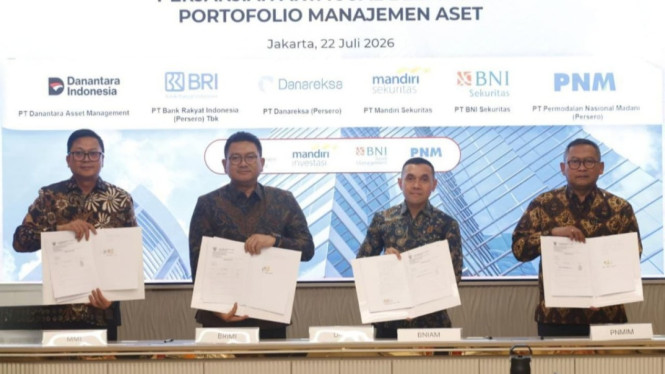 Usai penandatanganan Share Purchase Agreement.