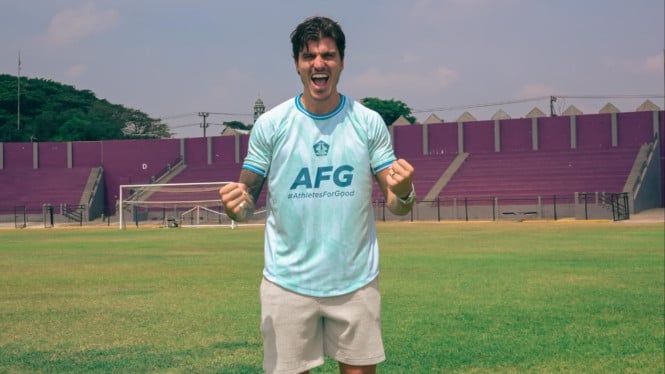 Penyerang Baru Persik Kediri Sergio Castel.