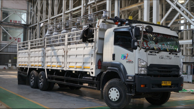 Proses Pengiriman Reaktor B100 oleh Barata Indonesia.