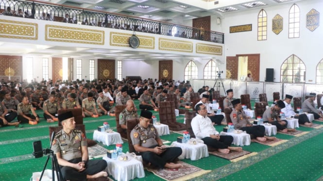 Peringatan Maulid Nabi Muhammad SAW di Polda Jatim