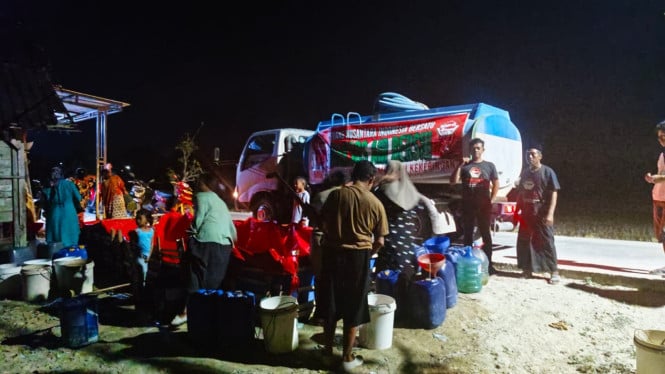 Sambut Hari Santri, PNIB dan Sejumlah Elemen NU Bakti Sosial di Bojonegoro