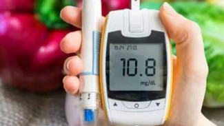 Cek Diabetes, Kenali 5 Alasan Gula Darah Sering Naik Turun