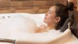 Awas Bahaya Iritasi Kulit, Ini Tips Memilih Sabun Mandi untuk Perempuan Aktif