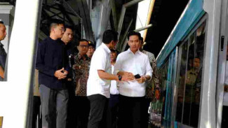 Perdana Pulang Kampung, Wapres Gibran Tinjau Proyek Strategis di Kota Solo