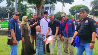 Rayakan Hari Pers 2025, APPI Magelang Raya Bagikan Alat Sekolah