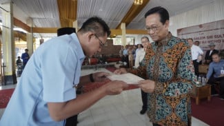 Keraton Yogya serahkan Serat Palilah pada warga
