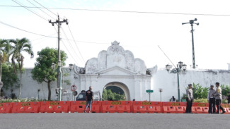 Plengkung Nirbaya Ditutup Total
