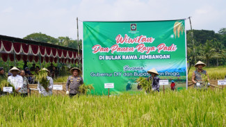 Bupati Kulonprogo Apresiasi Pemuda Tak Malu Bertani