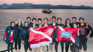 Unit Selam UGM dan Undip Jelajahi Bawah Laut di Pulau Gili dan Noko Bawean