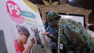 Tonton Pameran Karya Pendidikan, Wabup Jepara Dapat Surprise Mengejutkan