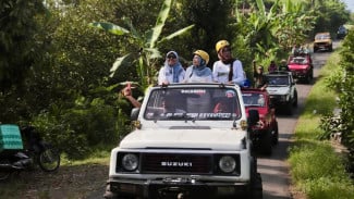 Eksplor View Pegunungan Muria Kudus Bersama  Menawan Jeep Adventure