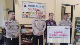 Gandeng Institusi Polri, Pegiat Perpustakaan RA Kartini Kampanyekan Gerakan Jepara Membaca
