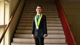 Brian Arianto Tanuwidjaja Cumlaude S1 Kedokteran UGM 3,5 Tahun