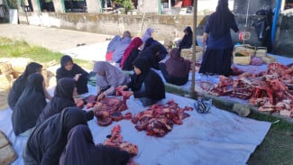 SOLOPEDULI Salurkan 325 Hewan Qurban Idul Adha 1446 H ke Daerah Pelosok