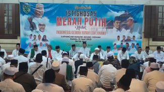 Istighotsah Merah Putih Guncang Alun-Alun Demak: 313 Kiai Sepuh Doakan Indonesia