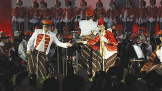 Yogyakarta Royal Orchestra Sambangi Hutan Pinus Mangunan