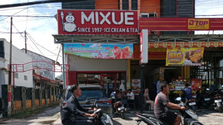 Heboh! Mixue Pemalang Dituduh Pakai Gelas Bekas, Pengacara: Hoaks dan Fitnah!