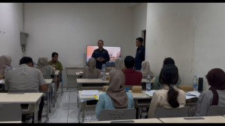 D3 Manajemen Perdagangan SV UNS Gelar Sertifikasi Kompetensi P3 Bersama LSP Logistik Insan Prima