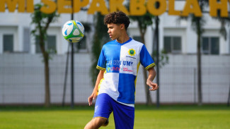 Dibangun dengan anggaran Rp 2,2 Miliar UMY miliki Lapangan Sepak Bola Berstandar FIFA