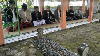 Ziarah Pendiri Wonosobo Jelang Hari Jadi ke-200: Menyusuri Jejak Perjuangan KH. Asmorosufi dan Leluhur