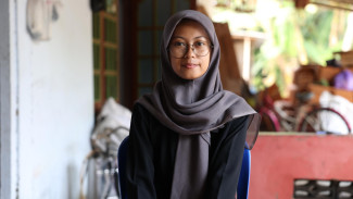 Anak Penjual Soto ber- Prestasi Kuliah Gratis di UGM