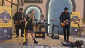 Ceritakan Soal Fase Kehidupan, Fraidé Luncurkan Mini Album Reflection