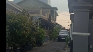 Advokat Resmi Tersangka, Kejari Karanganyar Geledah Rumah dan Sita Barang Bukti Kasus Masjid Agung
