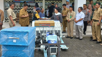 Titiek Soeharto Ajak Pemuda Kulon Progo Tak Malu Jadi Petani