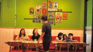 Kopitiam Ama Kudus Hadirkan Kafe Estetik Tempat Tongkrongan Asyik