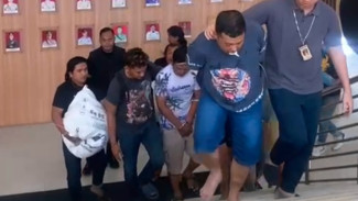Buron Sepekan, Sopir Gondol Rp10 Miliar Bank Jateng Ditangkap Saat Fajar di Gunungkidul