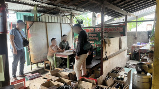 Trend Baru Penjualan Miras di Kudus, Dijual di Angkringan demi Kelabui Polisi
