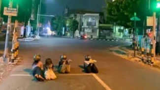 Tren Foto di Tengah Jalan Mewabah di Kudus, Polisi Memburu Aksi Remaja Pengundang Maut
