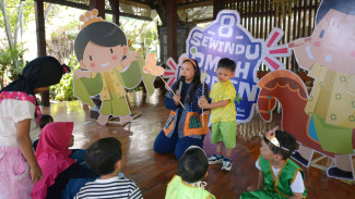 Peringatan Sewindu Omah Perden: Merawat Anak dan Keluarga Lewat Budaya Jawa