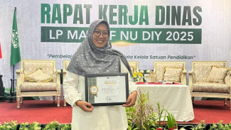 Guru SD NU Galur Raih Penghargaan Guru Inovatif DIY