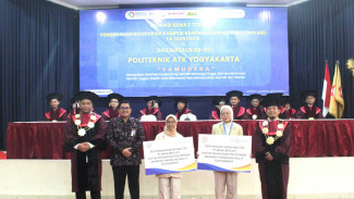 Politeknik ATK Yogyakarta Gelar Sidang Senat Terbuka PKKMB 2025 dan Dies Natalis ke-67