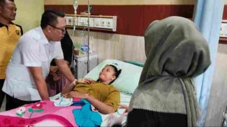 Ratusan Pelajar di Karanganyar Diduga Keracunan Makanan Program MBG, Dua Dapur Disetop Sementara