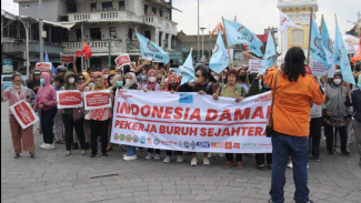 Ratusan Buruh Yogyakarta Gelar Doa Damai, Desak UMK 2026 Sesuai KHL