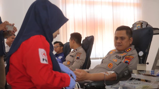 HUT Humas Polri ke-74, Polres Pemalang Donor Darah Massal Bareng Wartawan