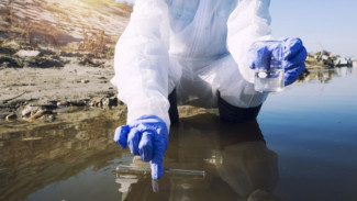 Mikroplastik di Air Hujan, jadi  Ancaman Tersembunyi