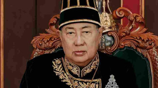 Breaking News Pakubuwono XIII Wafat di Solo Keraton Surakarta Hadiningrat Berduka