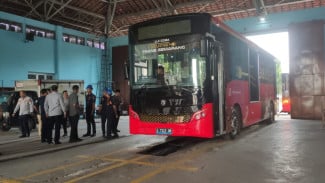 Trans Semarang Mulai Uji Coba Bus Listrik, Warga Bisa Naik Gratis!