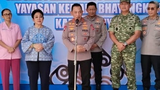Kapolri dan Titik Soeharto Tinjau Bhayangkari Karanganyar, Pastikan Dapur Gizi Aman dan Standar Nasional Terjaga